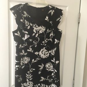 V-Neck Floral Dress